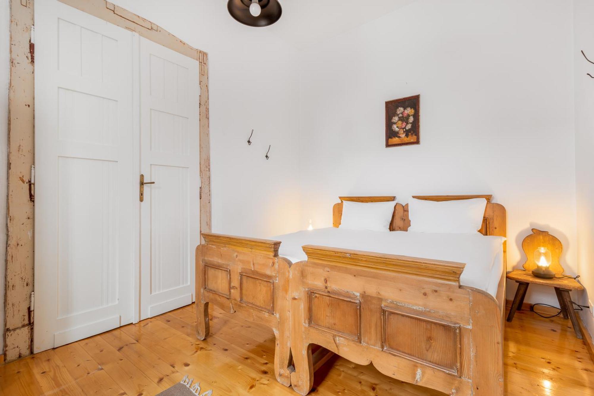 Amazing Rustic Apartment Oradea Exterior foto