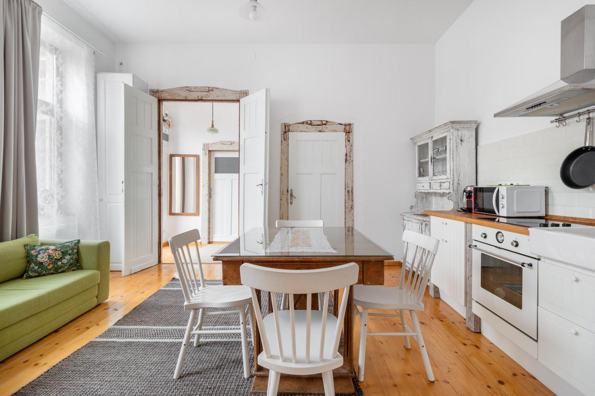 Amazing Rustic Apartment Oradea Exterior foto